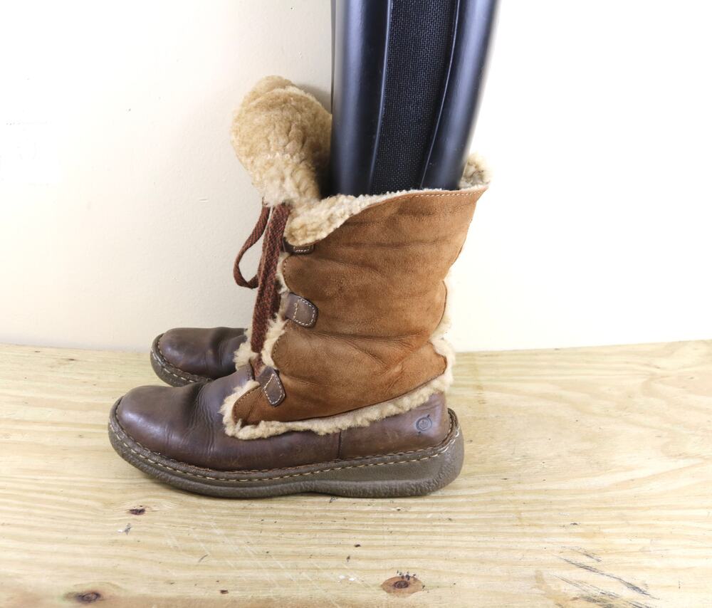 Born Boots Womens 10 Nome Shearling Lined Brown Leather Lace Up Shoes